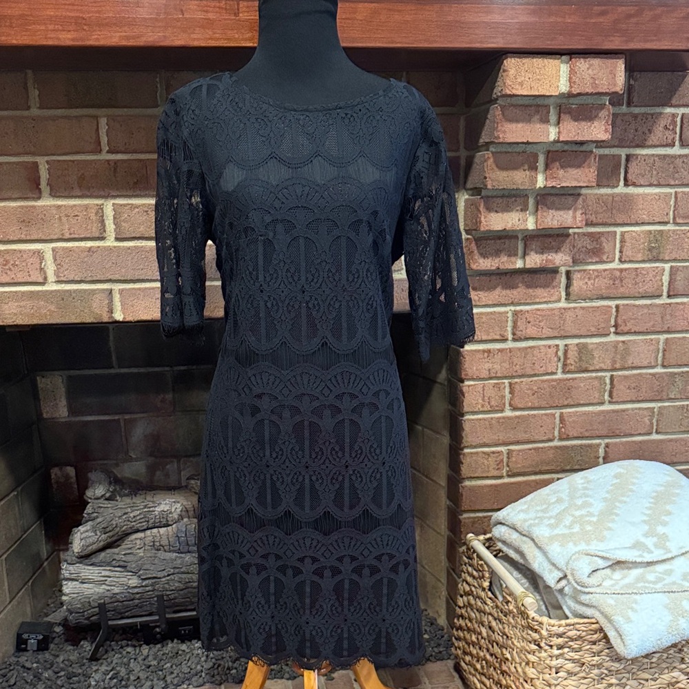 Ronni Nicole Black Lace 3/4 Sleeve Dress